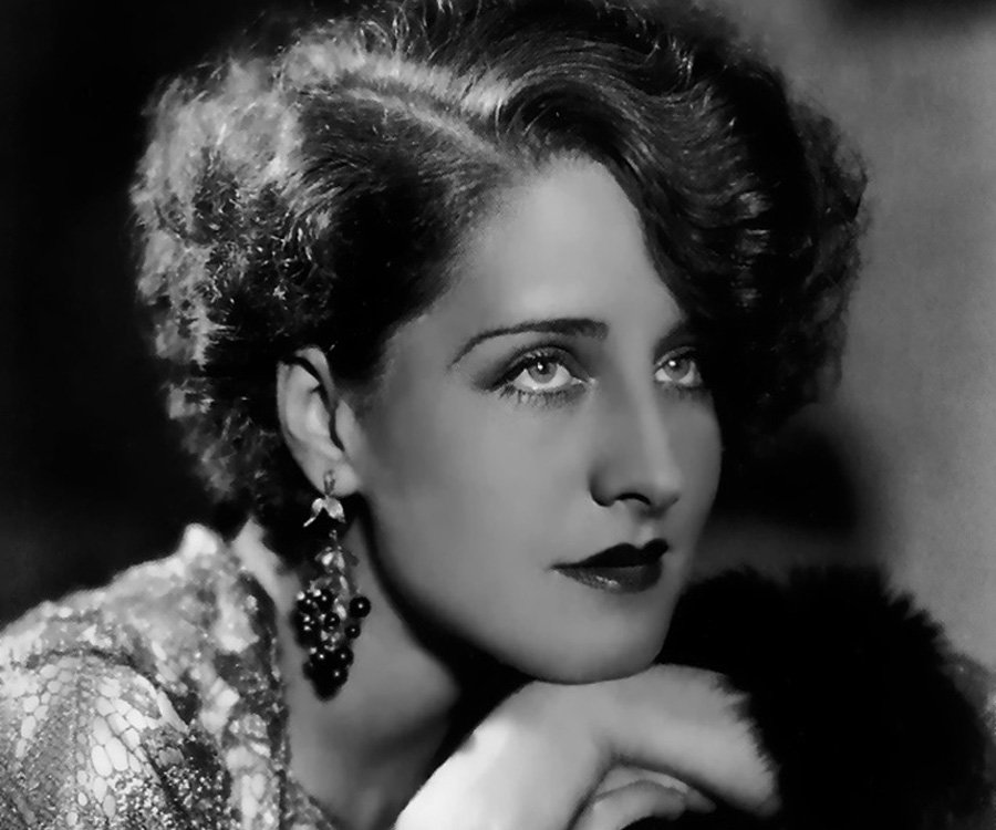Actress Norma Shearer, who did not die of consumption
