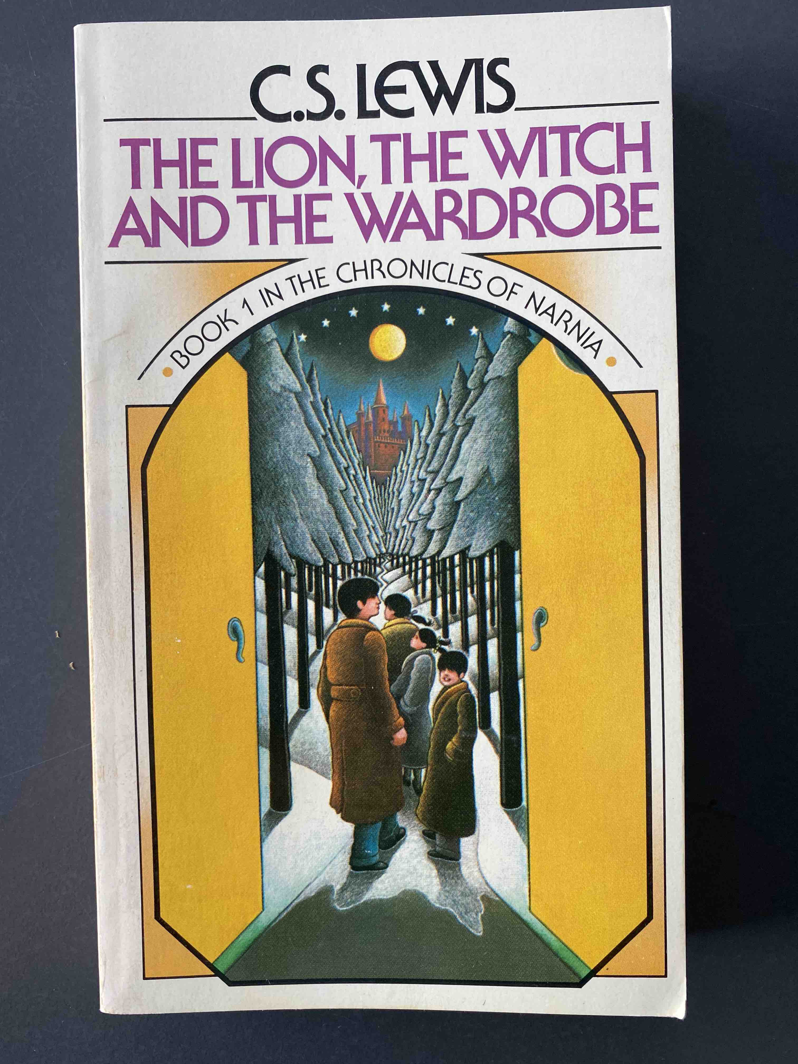 C.S. Lewis, The Lion, the Witch, and the Wardrobe. Front cover
