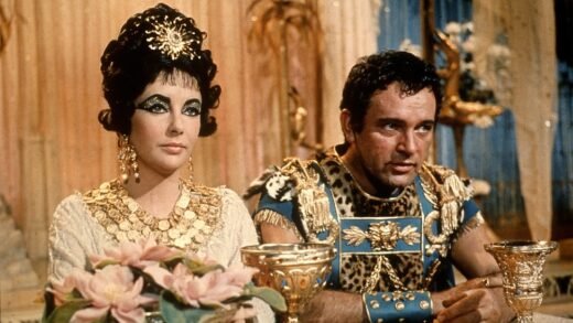 Elizabeth Taylor and Richard Burton in the scene from Mankiewicz's 1963 film Cleopatra